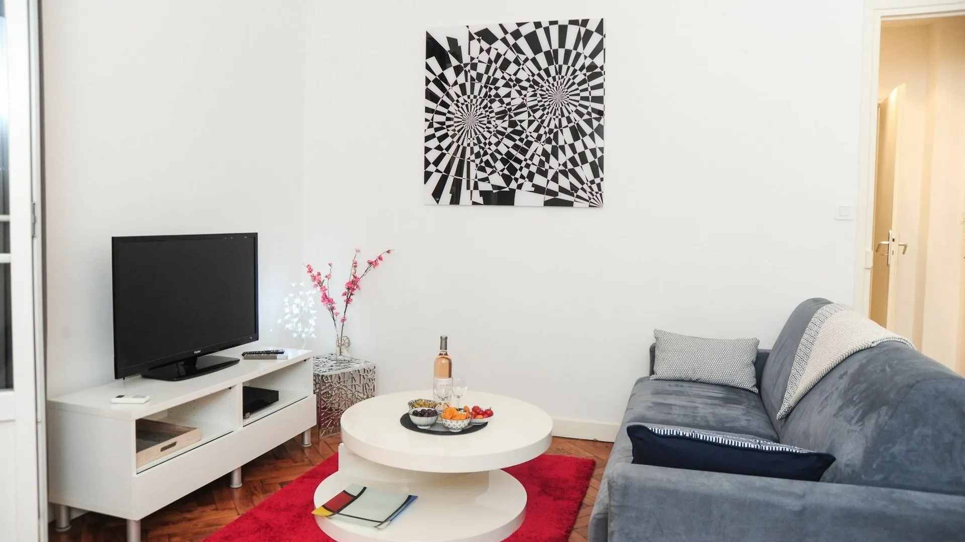 La Salamandre A Nice Apartment